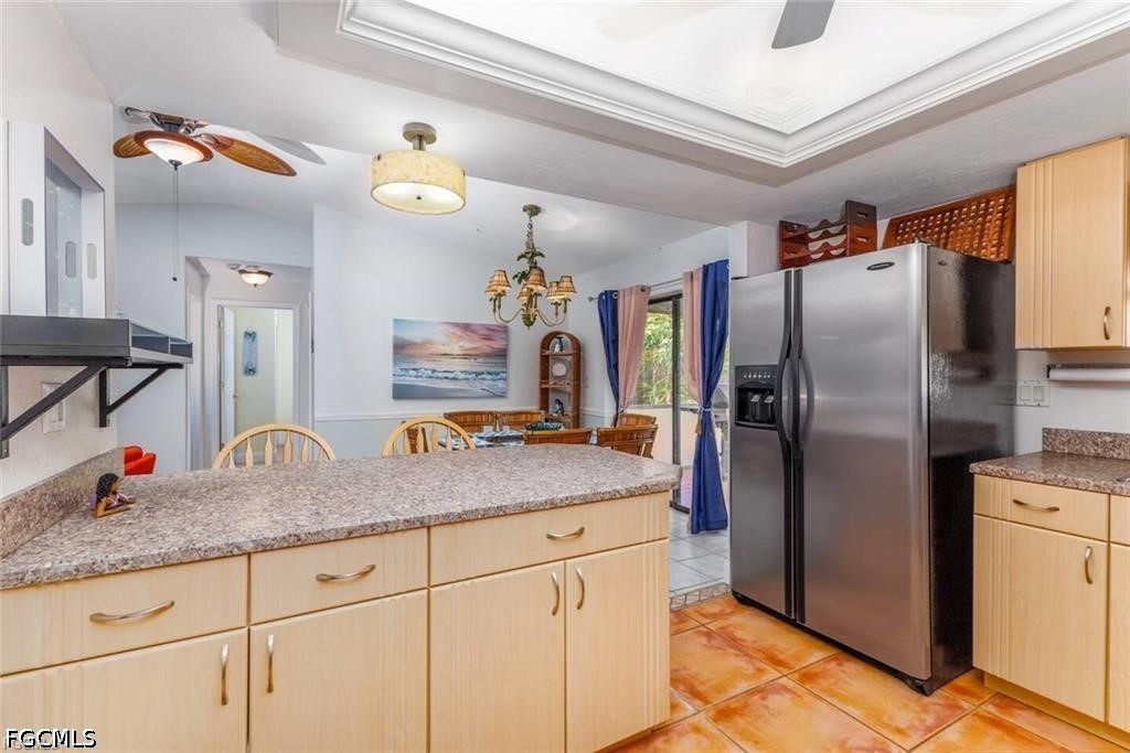 3 Bed Pool Home for Sale in Cape Coral, photo 5