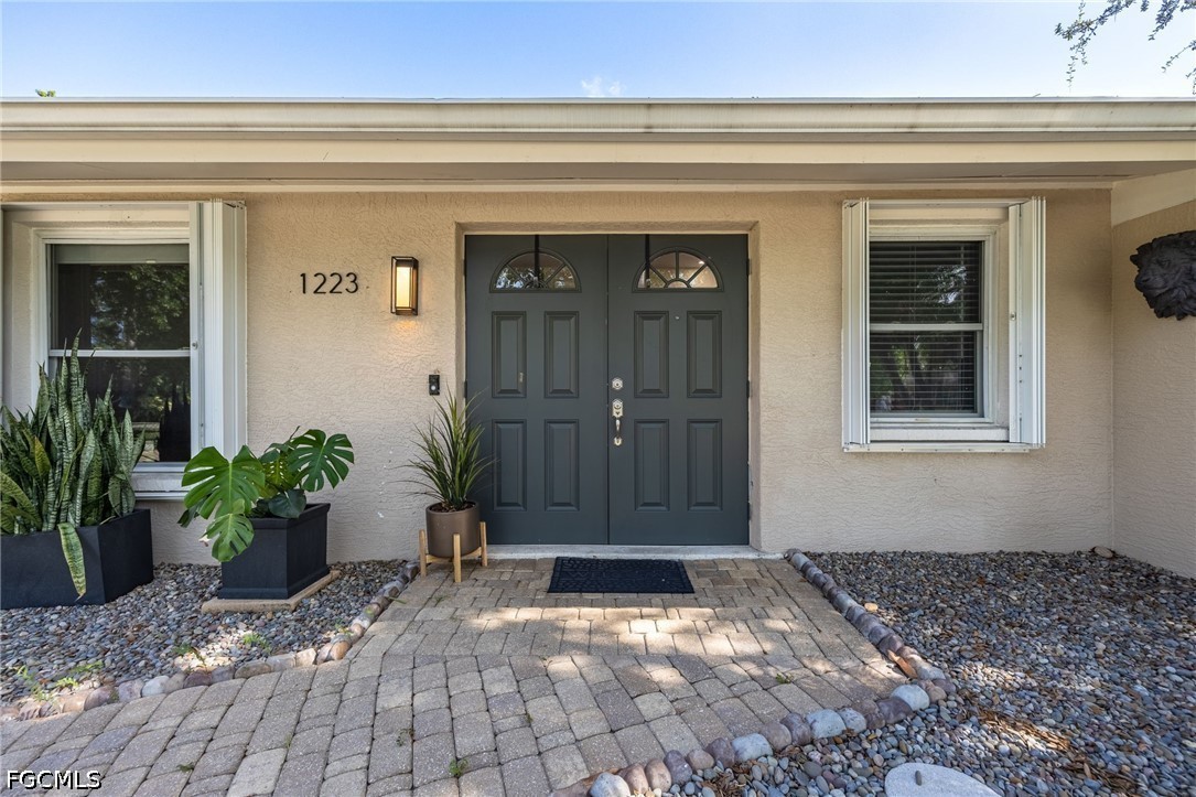 3 Bed SingleFamilyResidence for Sale in Caloosa View, photo 5