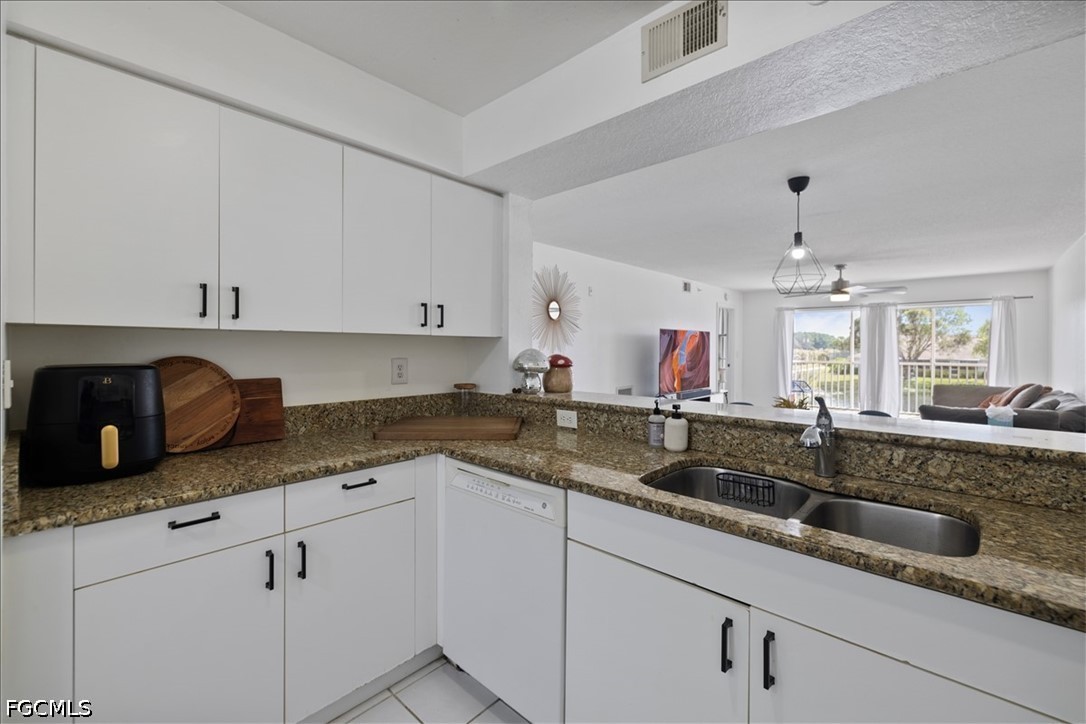 2 Bed Waterfront Home for Sale in Naples, photo 5