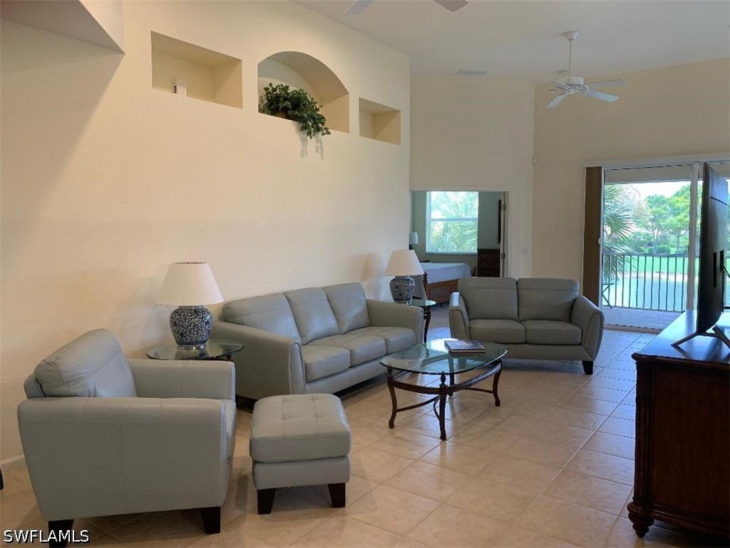 3 Bed Waterfront Home for Sale in Naples, photo 5