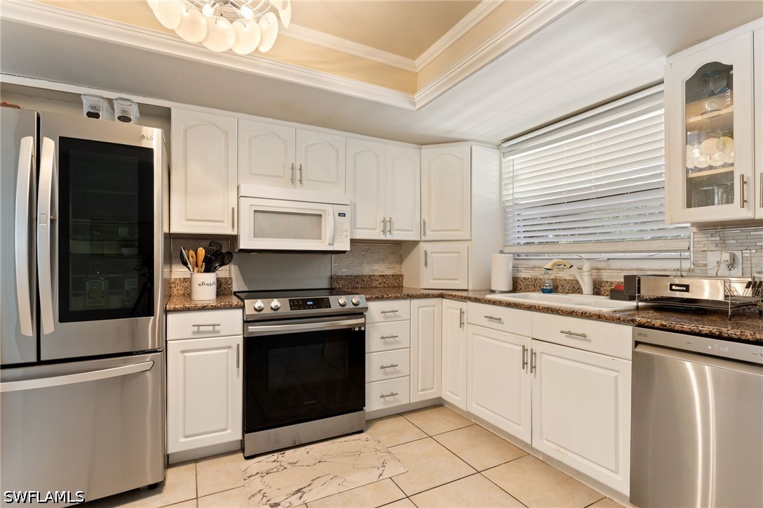 2 Bed Waterfront Home for Sale in Barrington, photo 5