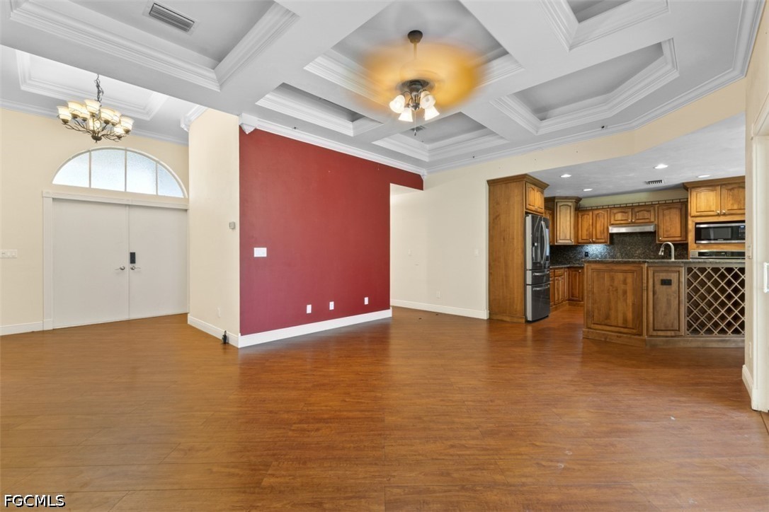 4 Bed SingleFamilyResidence for Sale in Naples, photo 5