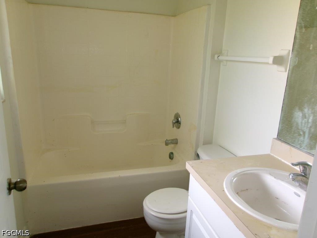 3 Bed SingleFamilyResidence for Sale in City View Park, photo 5