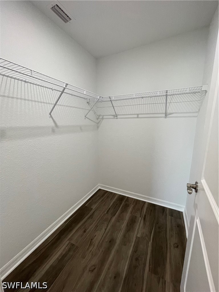 4 Bed SingleFamilyResidence for Sale in Cape Coral, photo 5
