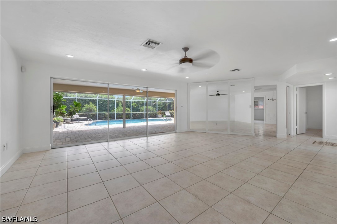 3 Bed Pool Home for Sale in Moorings, photo 5