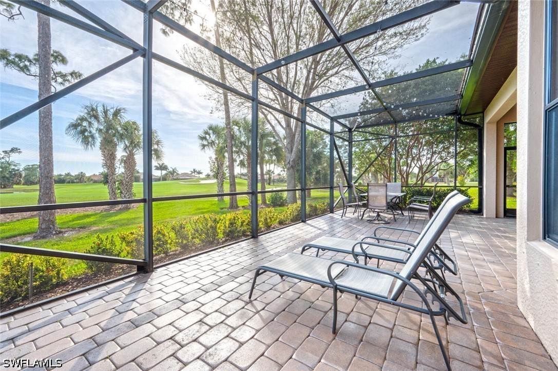 3 Bed Waterfront Home for Sale in Naples, photo 5