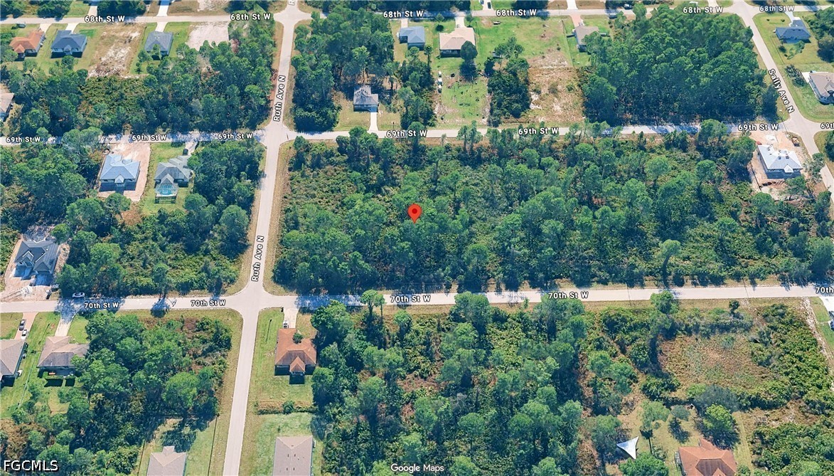 Residential for Sale in Lehigh Acres, photo 5