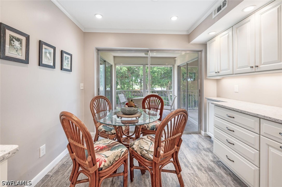 2 Bed Condominium for Sale in Palm Royal Apts, photo 5