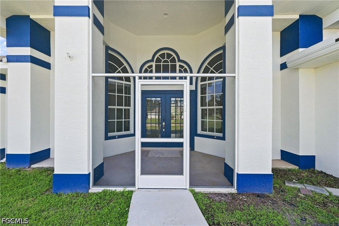 4 Bed SingleFamilyResidence for Sale in Cape Coral, photo 5