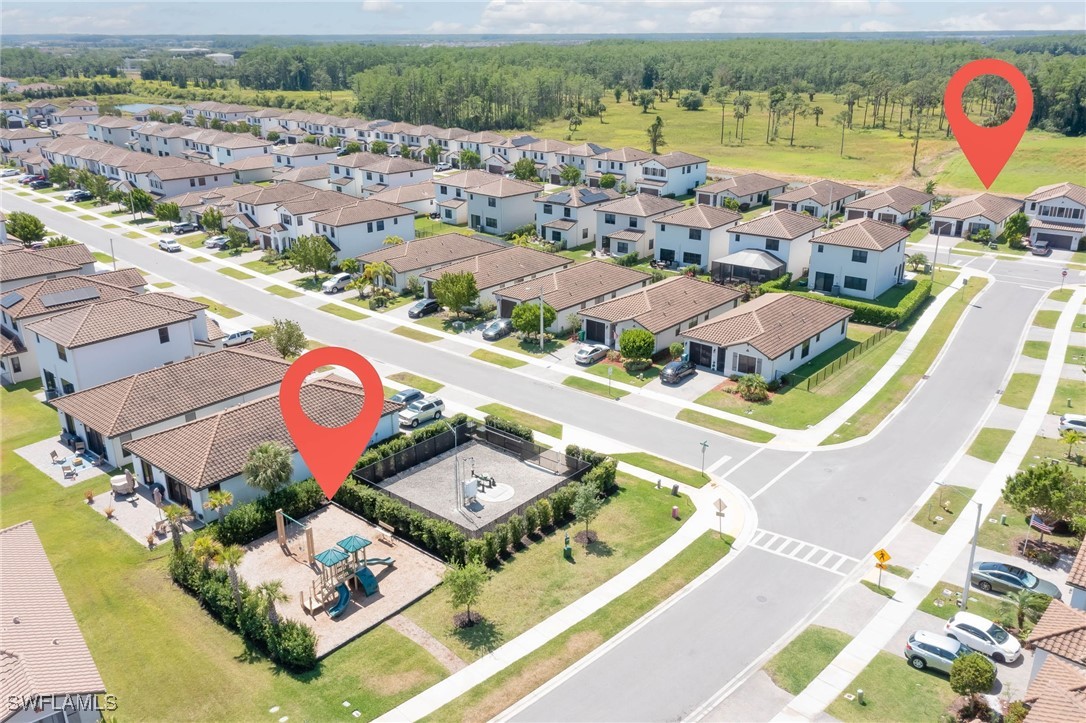 3 Bed SingleFamilyResidence for Sale in Silverwood, FL — photo 41