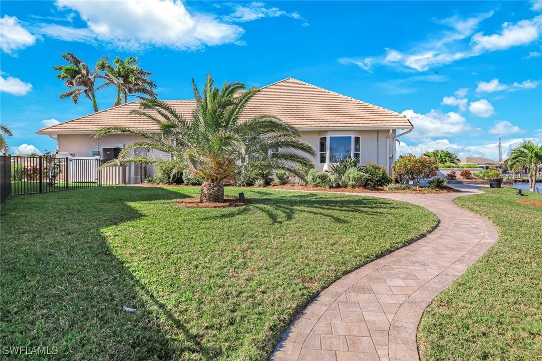 4 Bed Pool Home for Sale in Palm Acres, photo 41