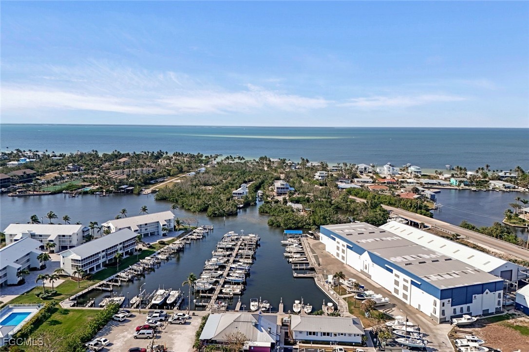 2 Bed Waterfront Home for Sale in Bokeelia, photo 41