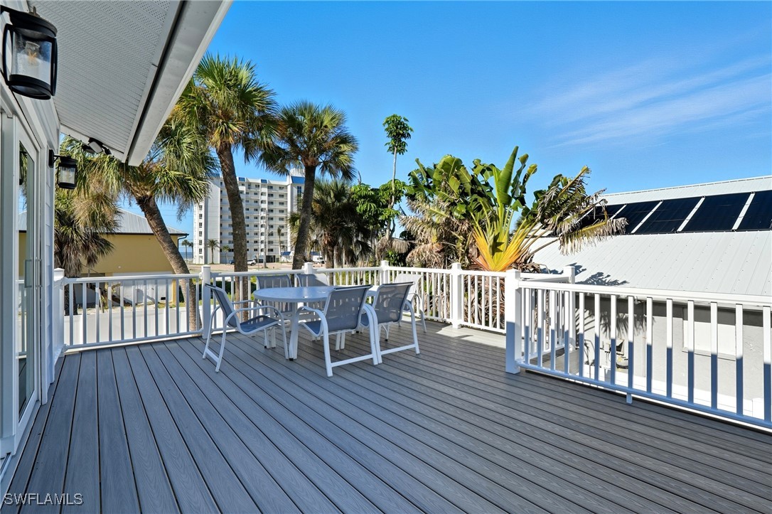 3 Bed Pool Home for Sale in Laguna Shores, photo 41