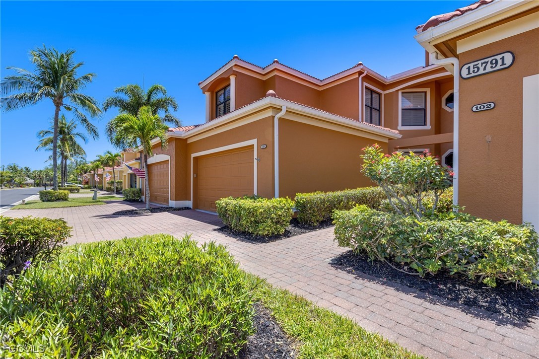 3 Bed Waterfront Home for Sale in Fort Myers, photo 41