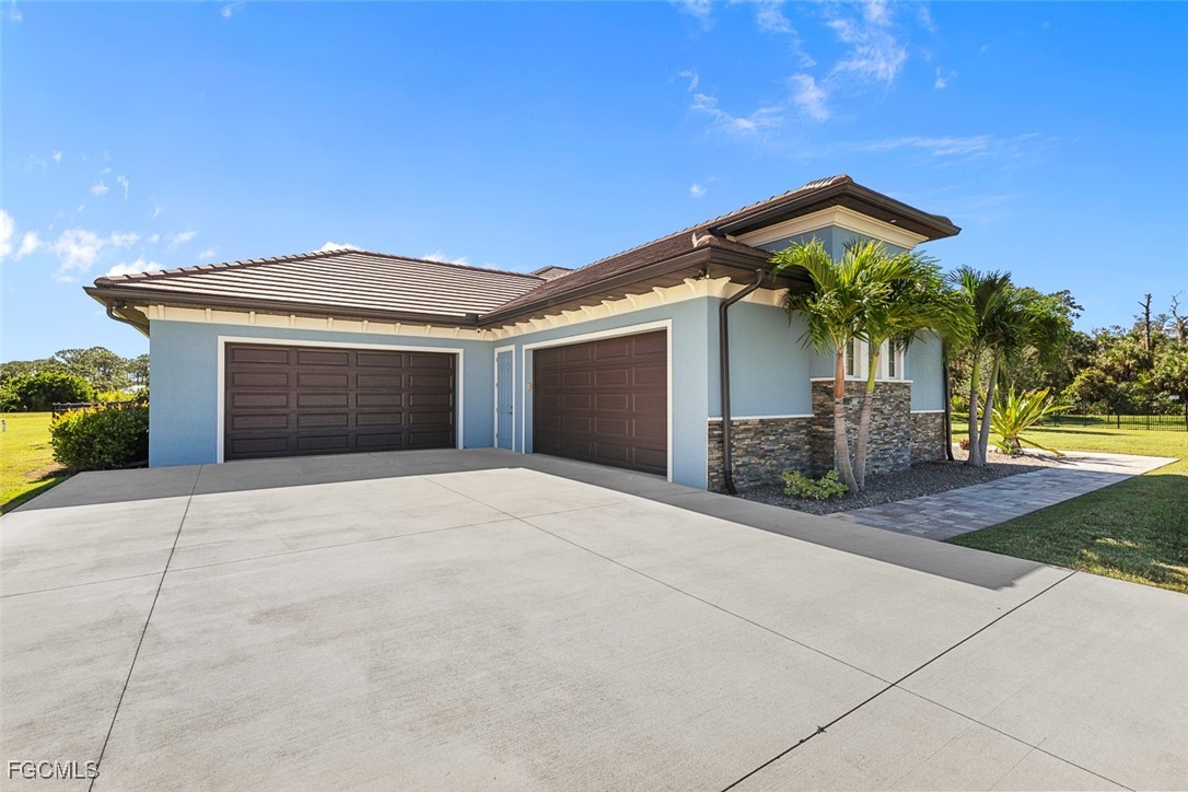 4 Bed Pool Home for Sale in Remington Oaks, FL — photo 41