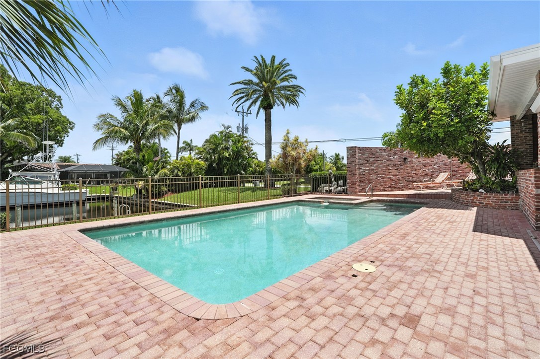 3 Bed Pool Home for Sale in Cape Coral, photo 41