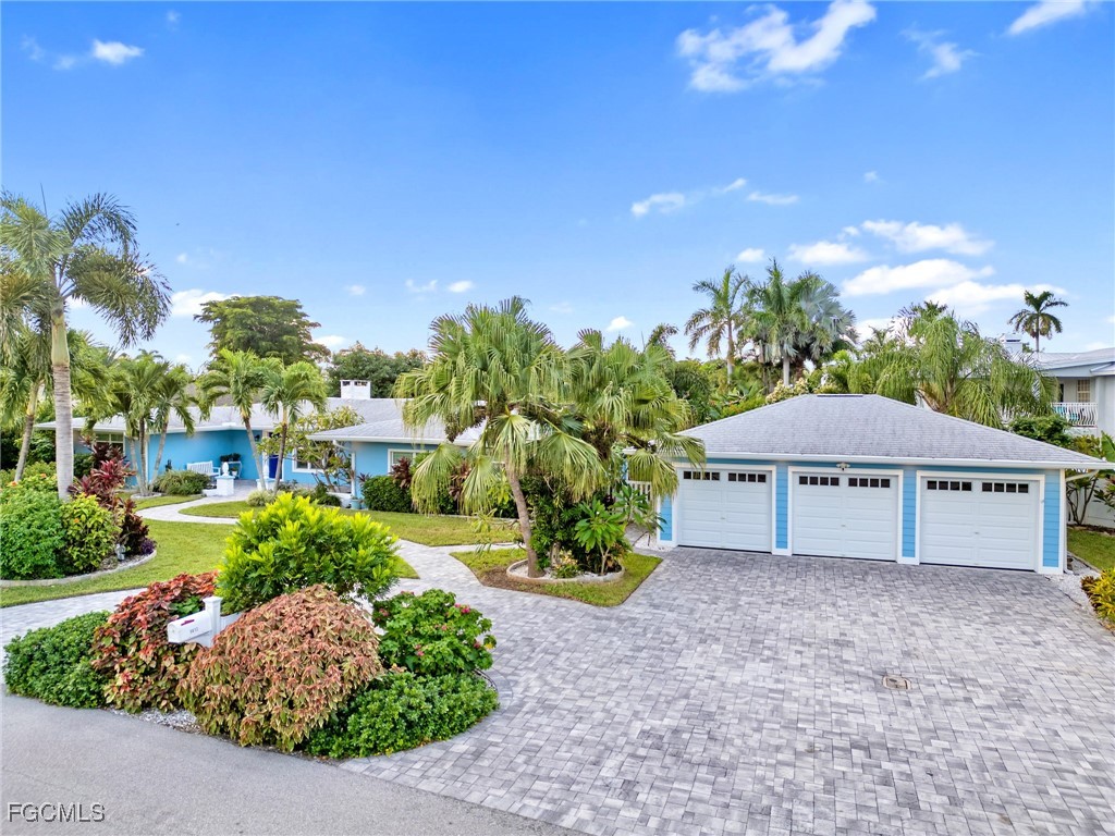 4 Bed Pool Home for Sale in Sunset Cove, FL, $1,149,000 — photo 41