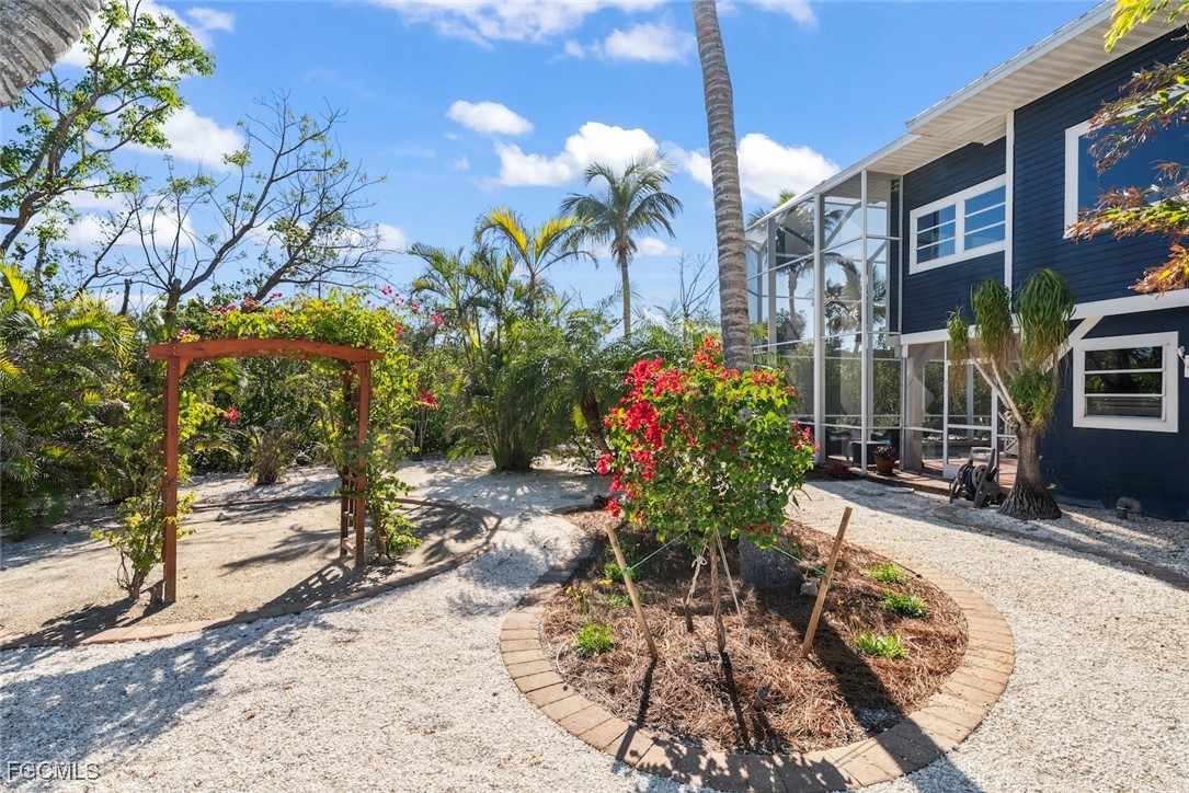 2 Bed Pool Home for Sale in Del Sega, photo 41