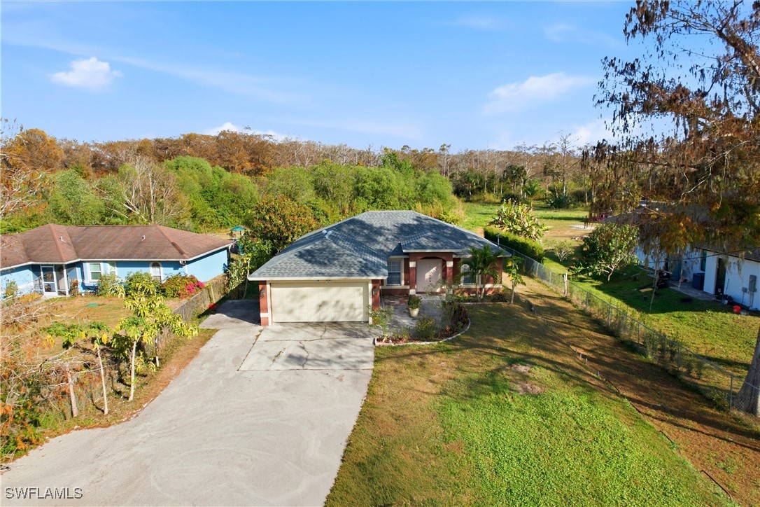 3 Bed SingleFamilyResidence for Sale in Naples, photo 41