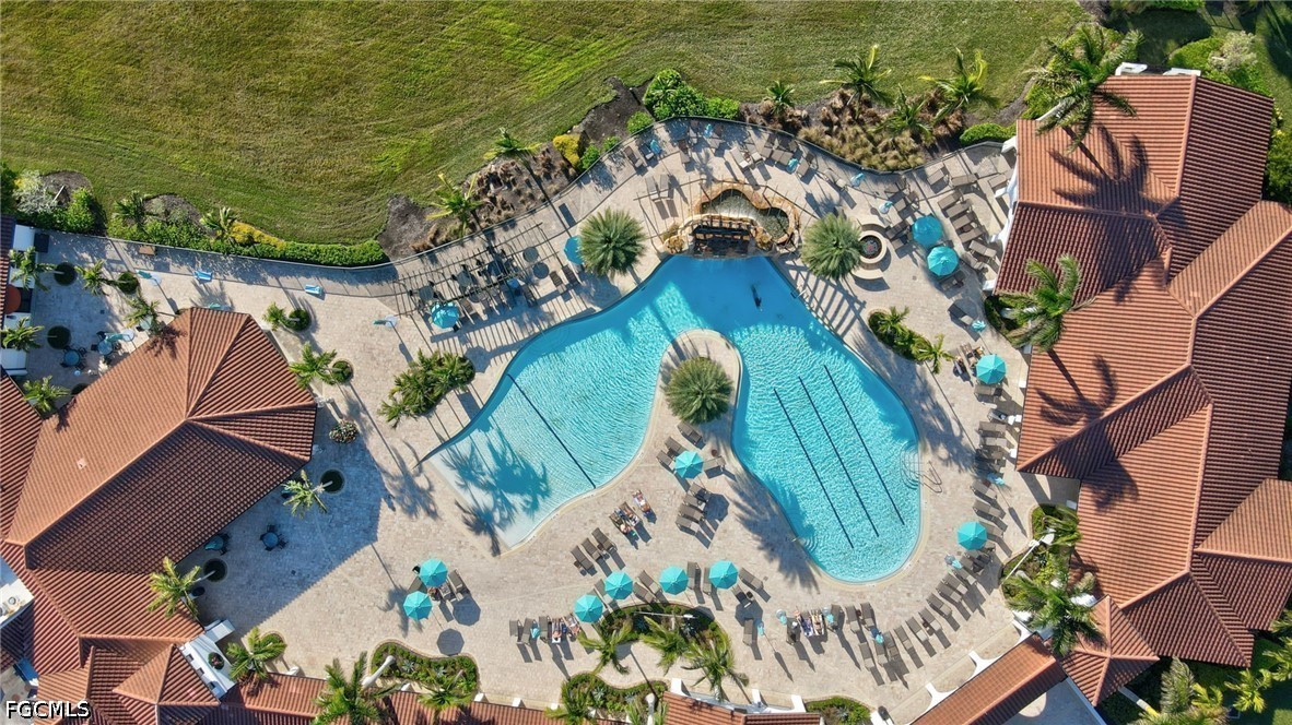 2 Bed Waterfront Home for Sale in Fort Myers, photo 41