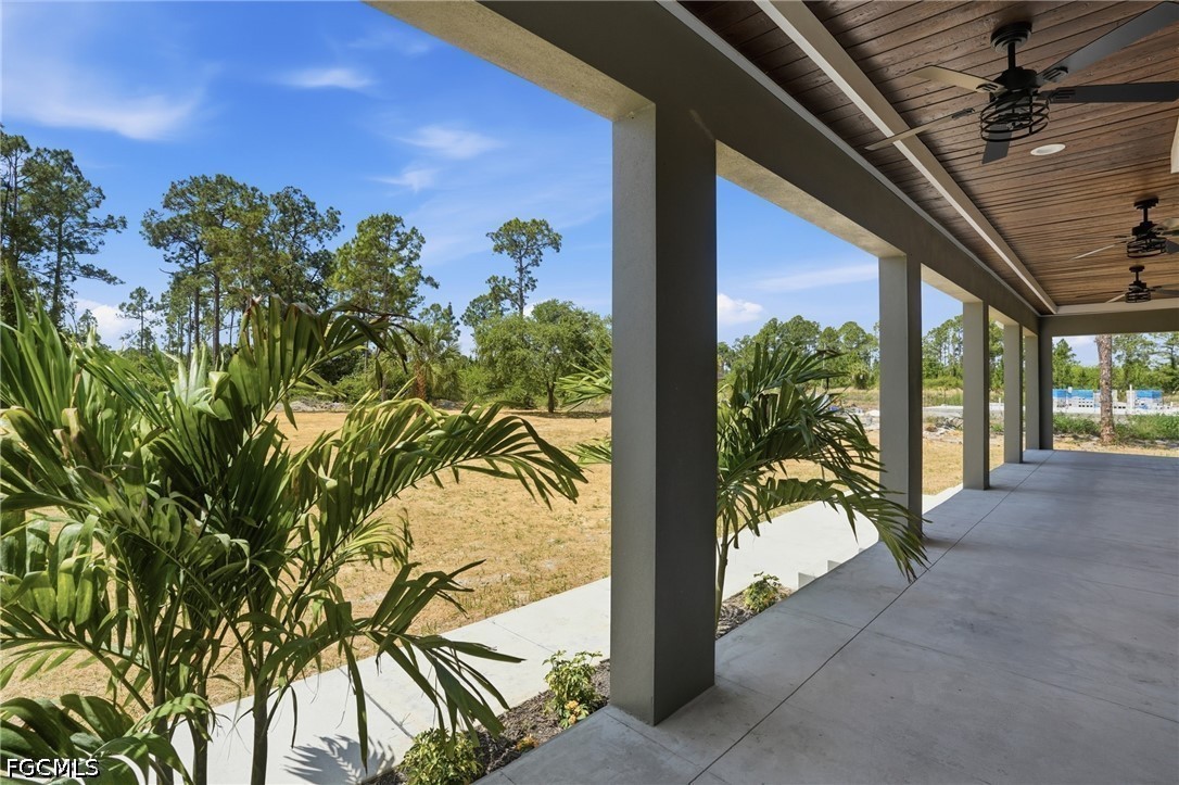 3 Bed SingleFamilyResidence for Sale in Labelle, photo 41