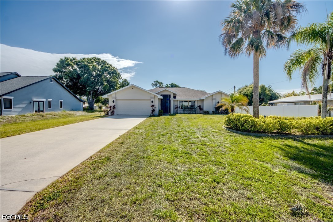 4 Bed Pool Home for Sale in Lehigh Acres, photo 41