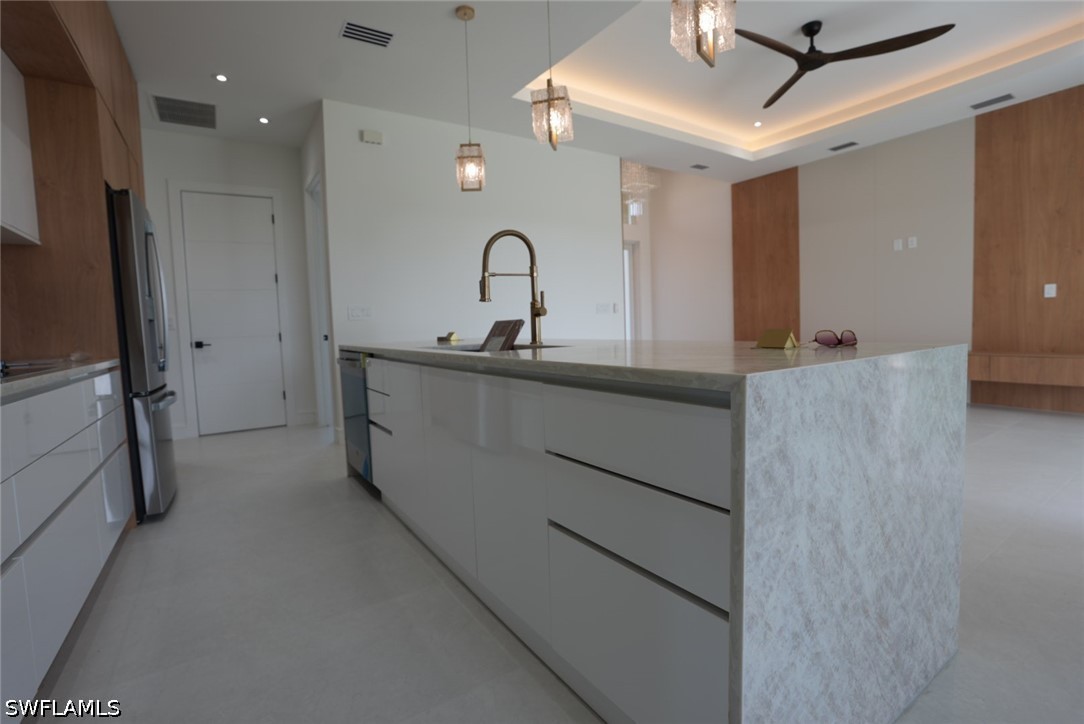 4 Bed SingleFamilyResidence for Sale in 900 Building, photo 41