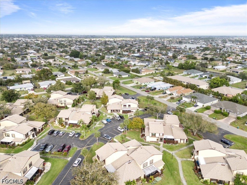 2 Bed Townhouse for Sale in Cape Coral, photo 41