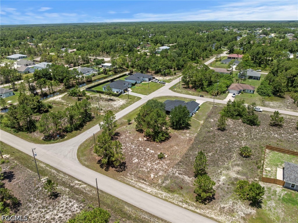 3 Bed SingleFamilyResidence for Sale in Lehigh Acres, photo 41