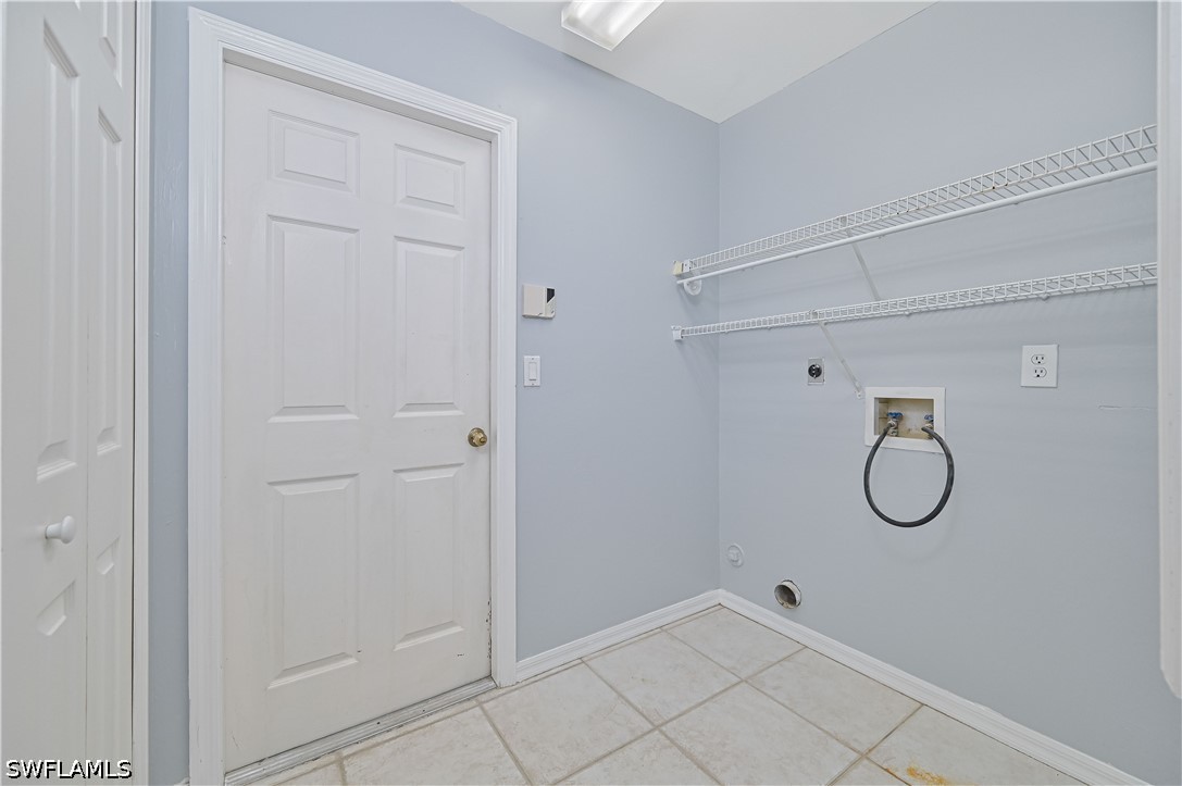 4 Bed Waterfront Home for Sale in Fort Myers, photo 41