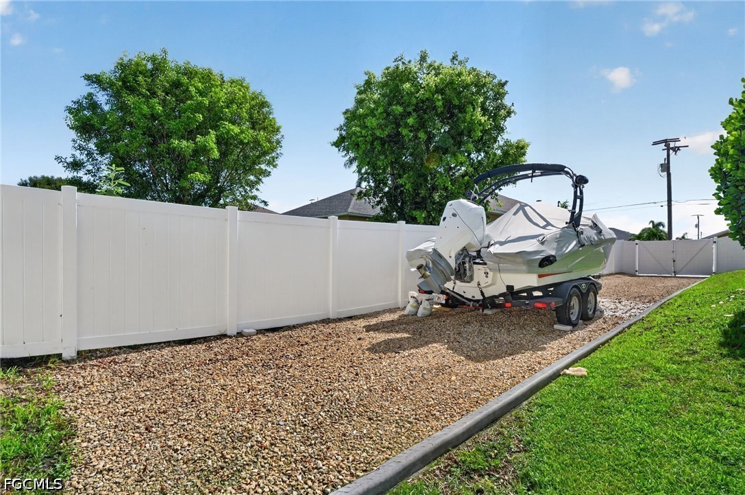 3 Bed Pool Home for Sale in Cape Coral, photo 41