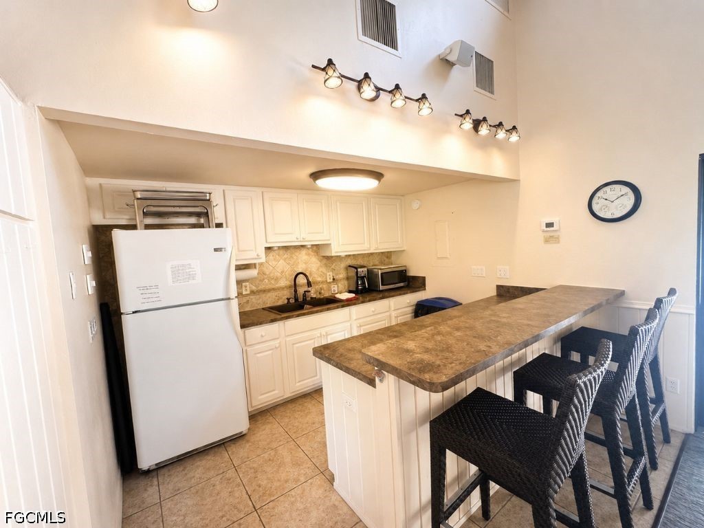 2 Bed Townhouse for Sale in Hacienda Village, FL, $2,075 — photo 41