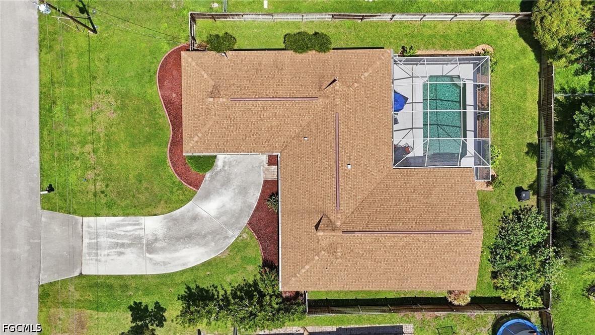 3 Bed Pool Home for Sale in Cape Coral, photo 41