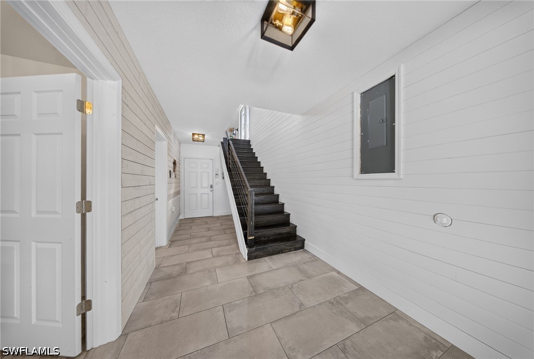 3 Bed SingleFamilyResidence for Sale in Logan Woods, FL — photo 41