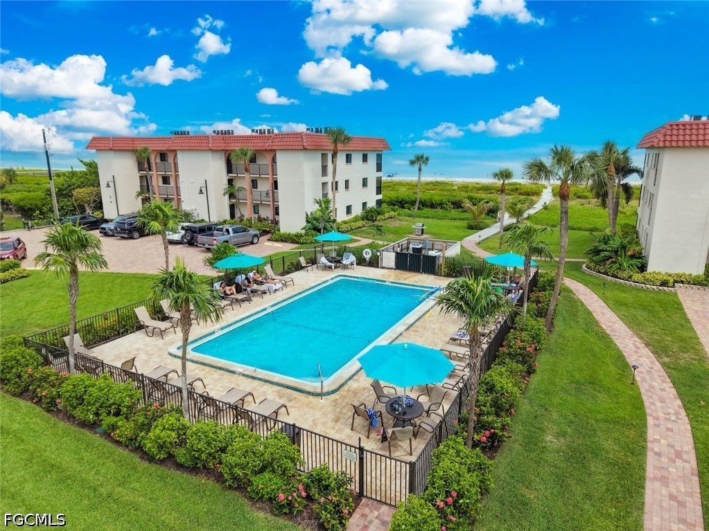 2 Bed Pool Home for Sale in Sanibel, FL, $779,000 — photo 41