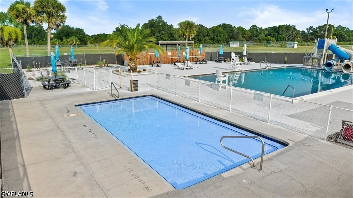 2 Bed SingleFamilyResidence for Sale in Clewiston, FL — photo 41