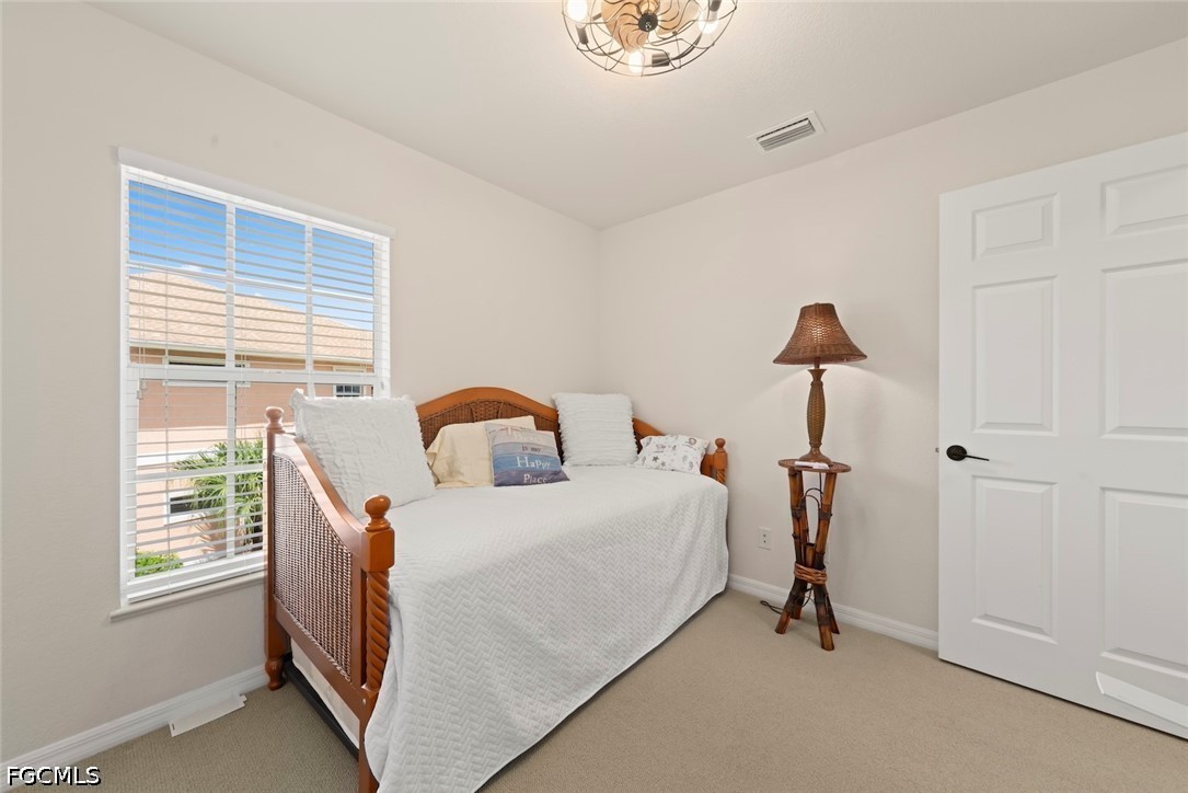 3 Bed Pool Home for Sale in Kings Green, photo 41