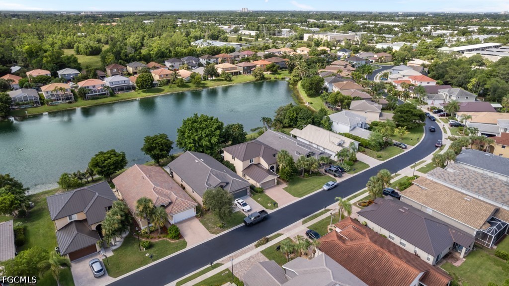 4 Bed Waterfront Home for Sale in Fort Myers, photo 41