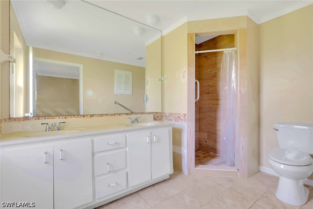 6 Bed SingleFamilyResidence for Sale in Naples Park, FL — photo 41