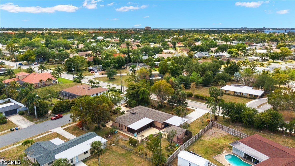 3 Bed SingleFamilyResidence for Sale in Fort Myers, photo 41