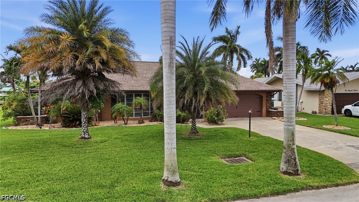 3 Bed Pool Home for Sale in Cape Coral, photo 41