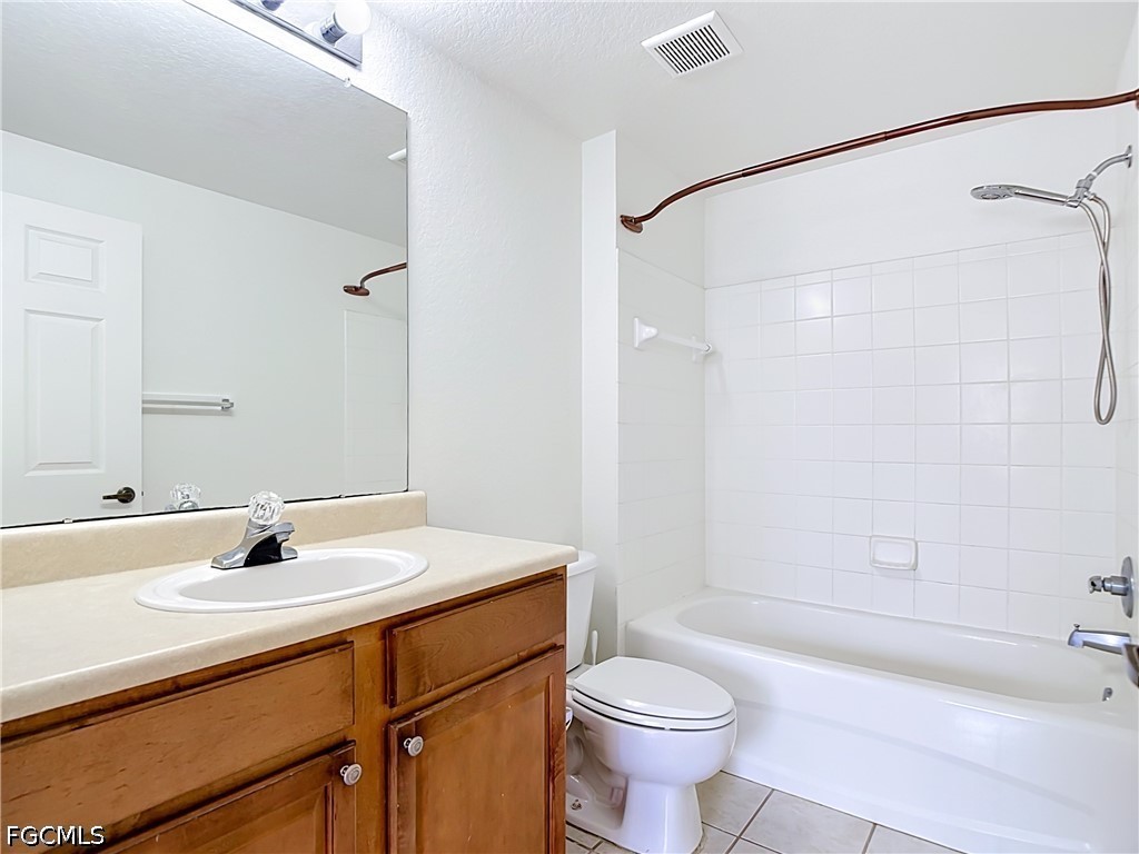 2 Bed Condominium for Sale in Fort Myers, photo 41