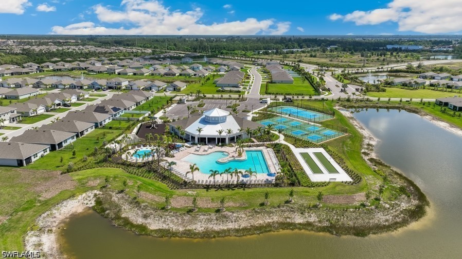 3 Bed Waterfront Home for Sale in Coral Bay, photo 41