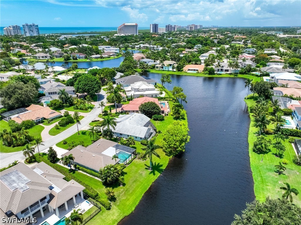 3 Bed Pool Home for Sale in Park Shore, photo 41