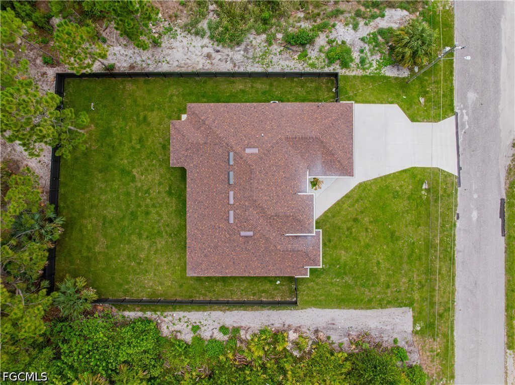 4 Bed SingleFamilyResidence for Sale in Lehigh Acres, photo 41