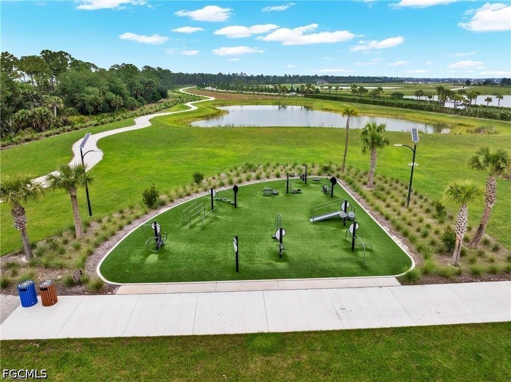 5 Bed SingleFamilyResidence for Sale in Lake Timber, photo 41
