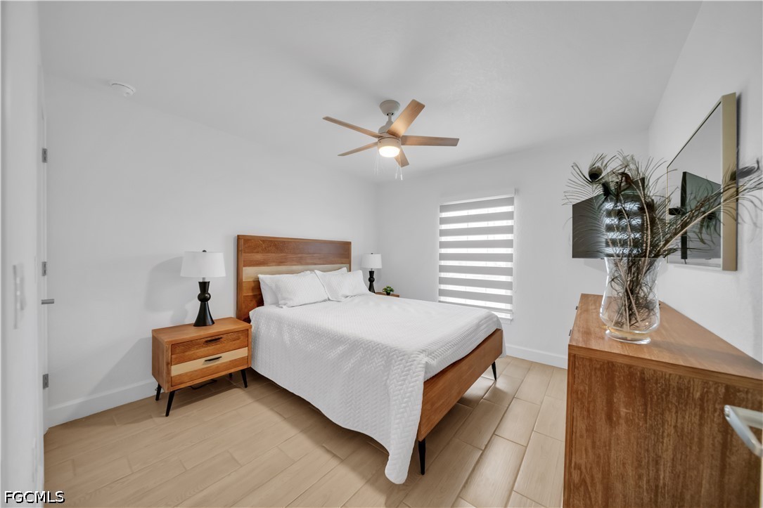 4 Bed Waterfront Home for Sale in Cape Coral, photo 41