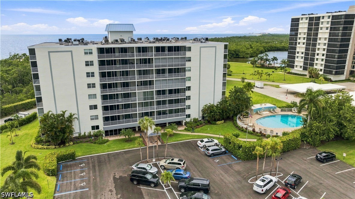 2 Bed Pool Home for Sale in Vanderbilt Towers, photo 41