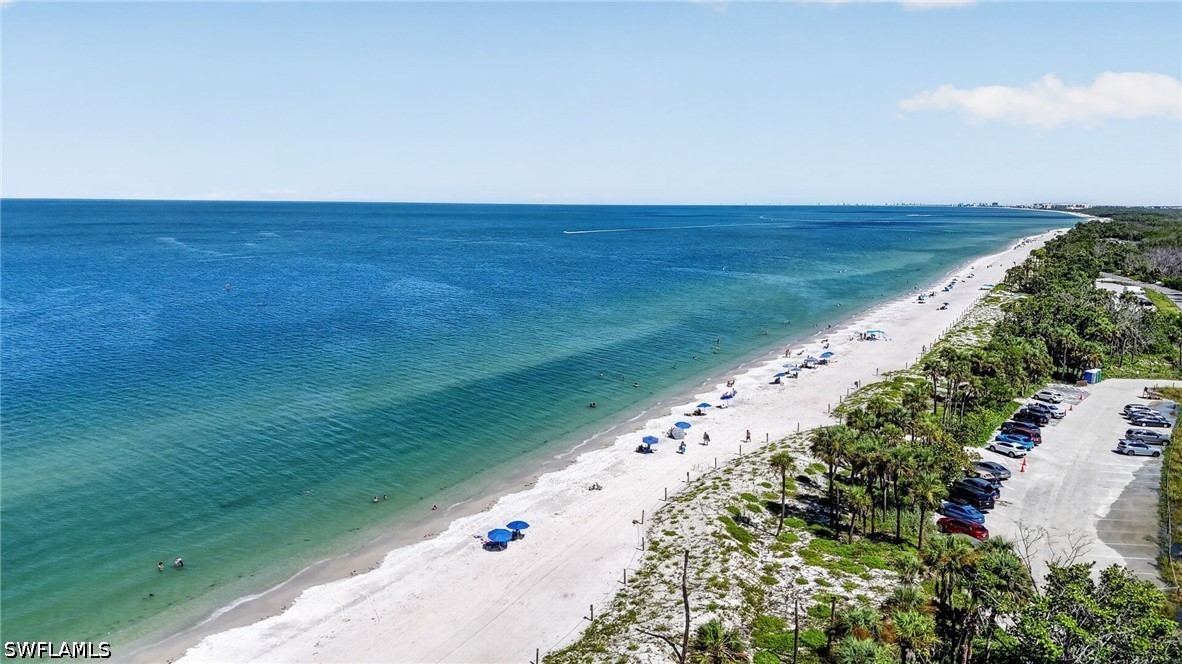 2 Bed Waterfront Home for Sale in Naples, photo 41
