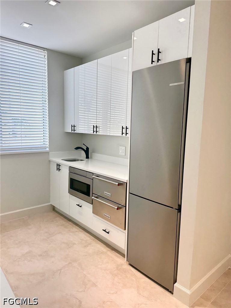 3 Bed Pool Home for Sale in Oasis, photo 41